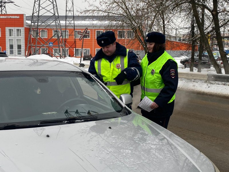 В Электрогорске сотрудники Госавтоинспекции в рамках социального раунда «Маленький пассажир - большая ответственность!» провели мероприятие